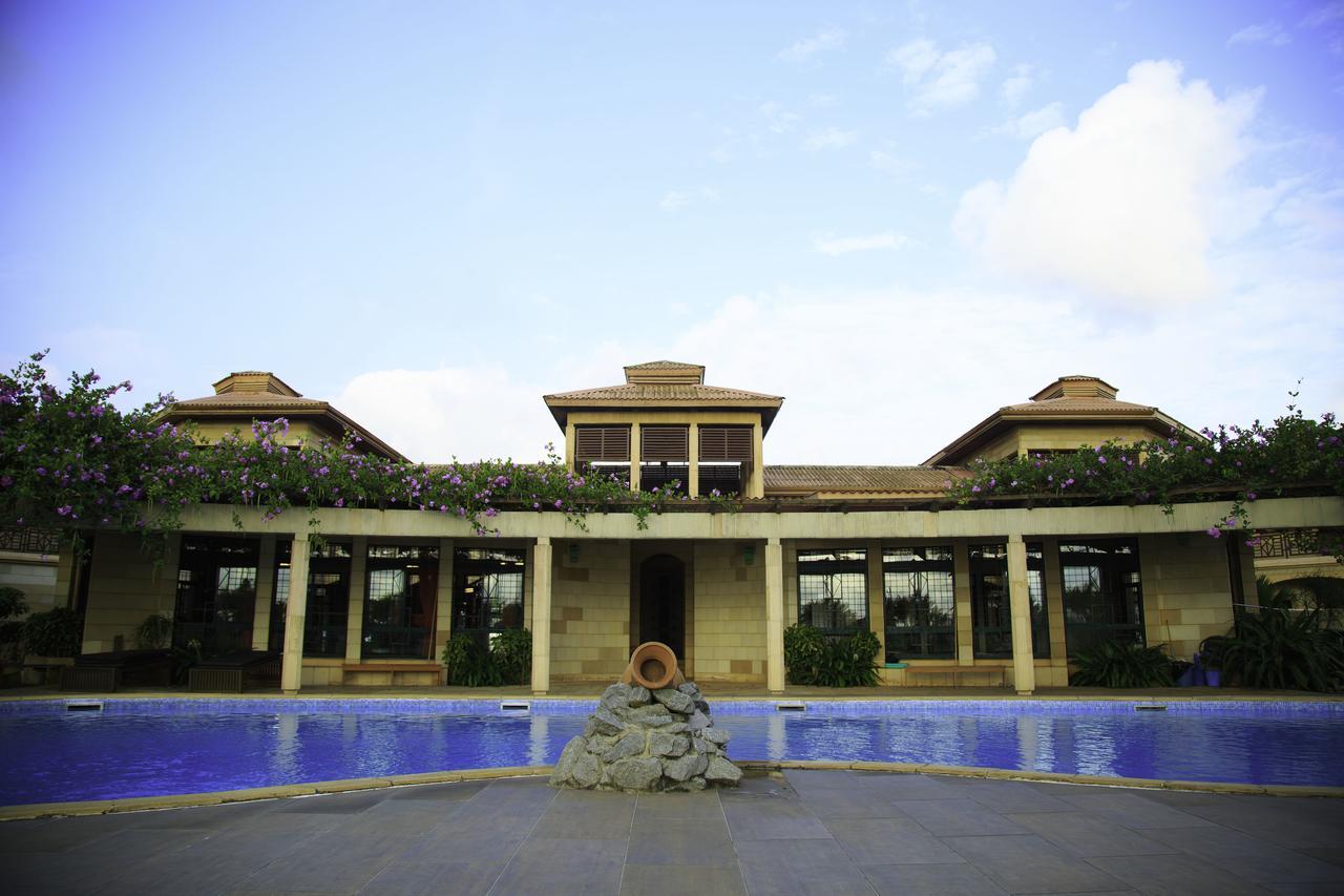 Hotel Sol Beni Abidjan Exterior foto