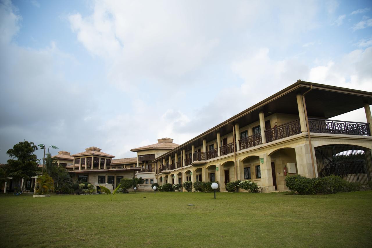 Hotel Sol Beni Abidjan Exterior foto