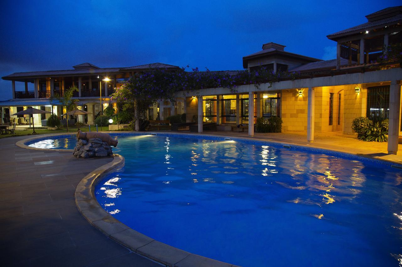 Hotel Sol Beni Abidjan Exterior foto